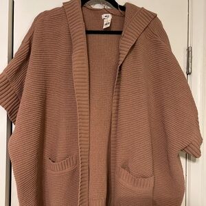 NWT Aerie short sleeve open vest with hoodie size M